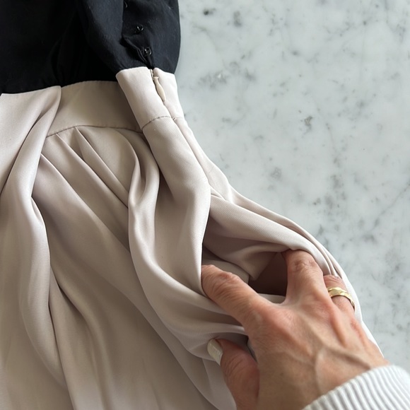 Color block dress. Blk spaghetti straps on top and beige bottom. Has pockets. - Picture 5 of 6